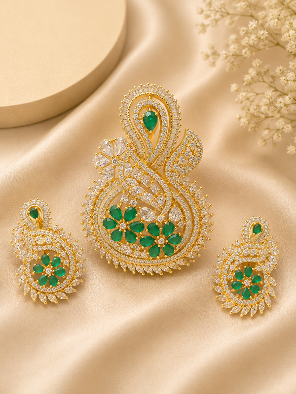 Maharani Emerald Bloom Pendant Set