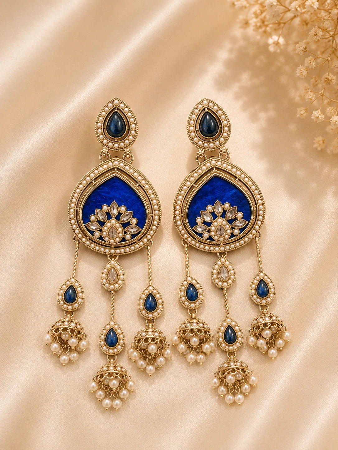 Rajsi Pearl Polki Maang Tikka