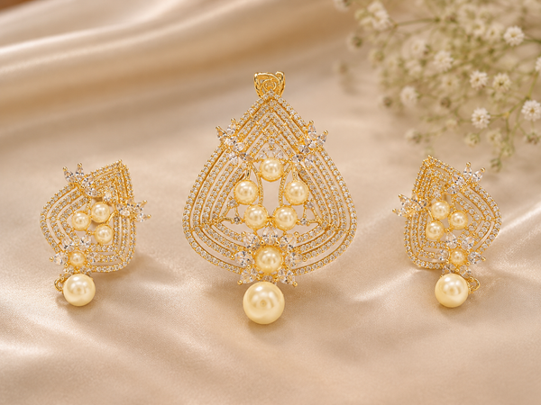 Royal Lotus Pearl Pendant Set